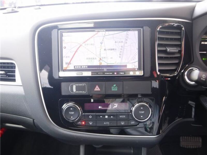 OUTLANDER PHEV