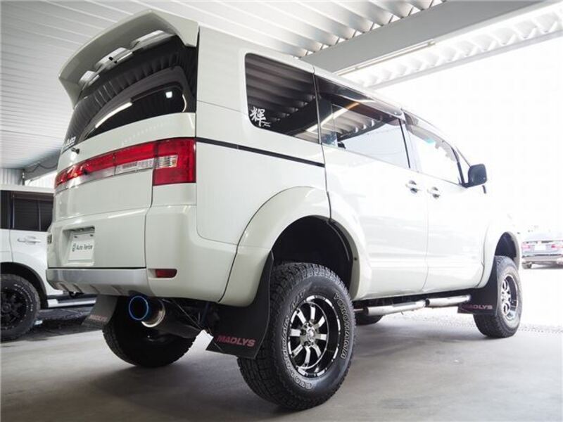 DELICA D5