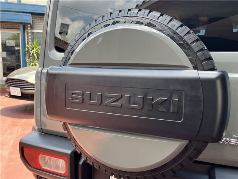 JIMNY SIERRA