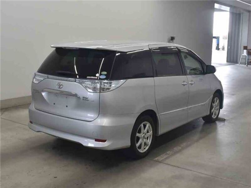 ESTIMA HYBRID