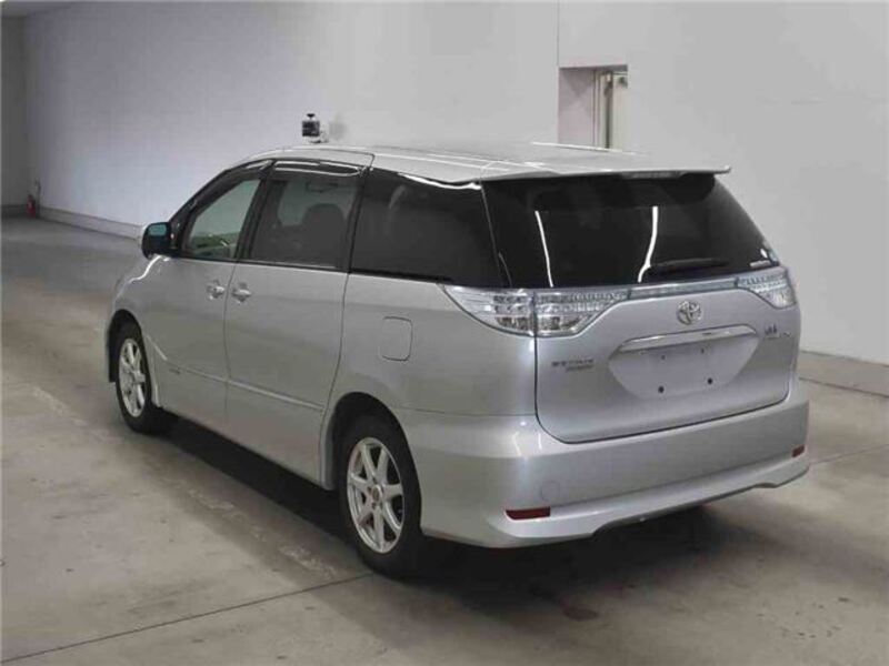 ESTIMA HYBRID
