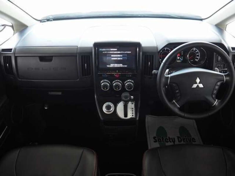DELICA D5