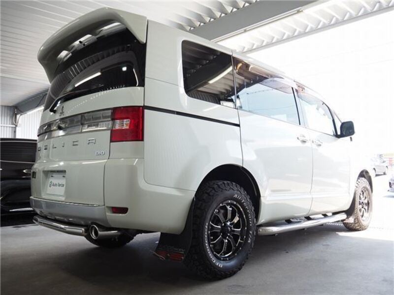 DELICA D5