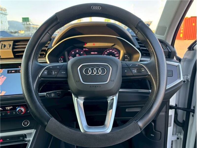 Q3