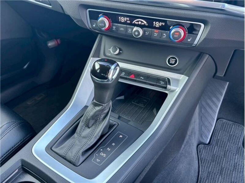Q3