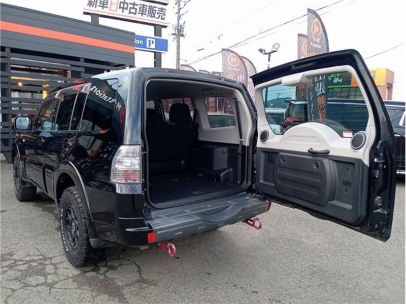 PAJERO
