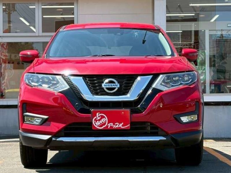 X-TRAIL