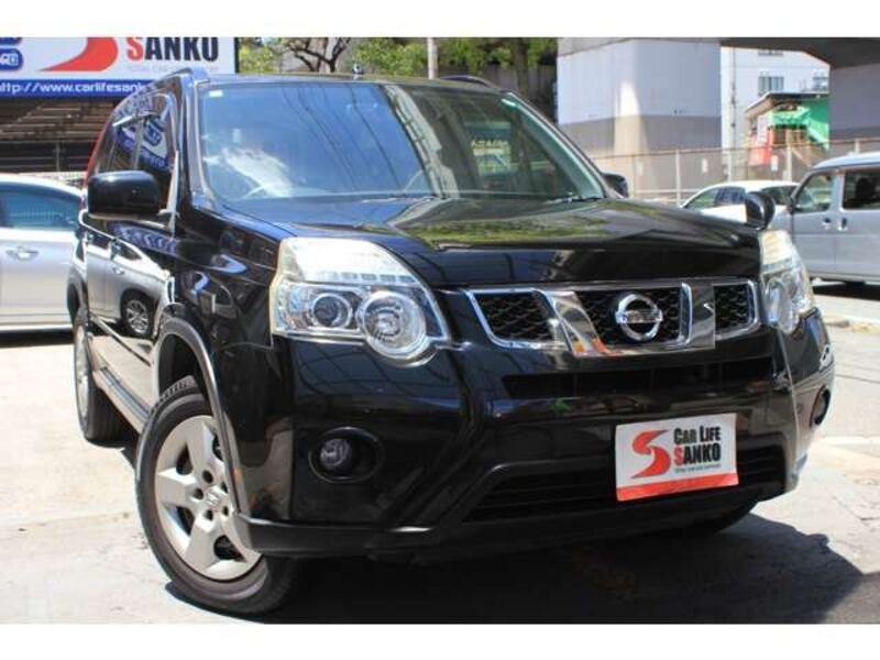 X-TRAIL