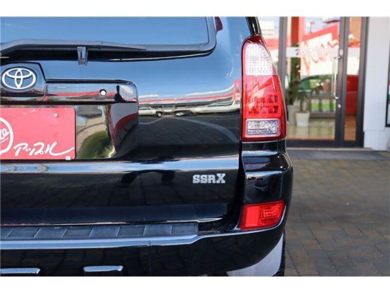 HILUX SURF