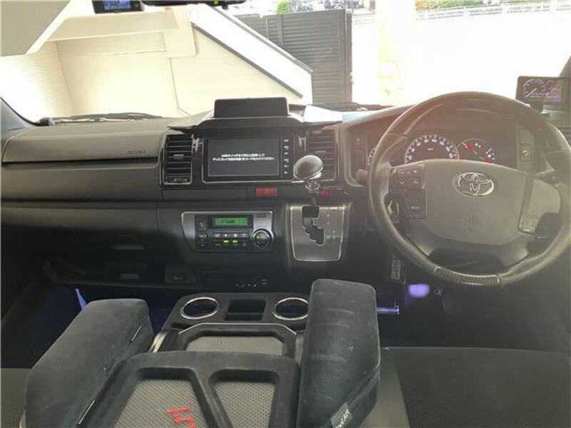 HIACE