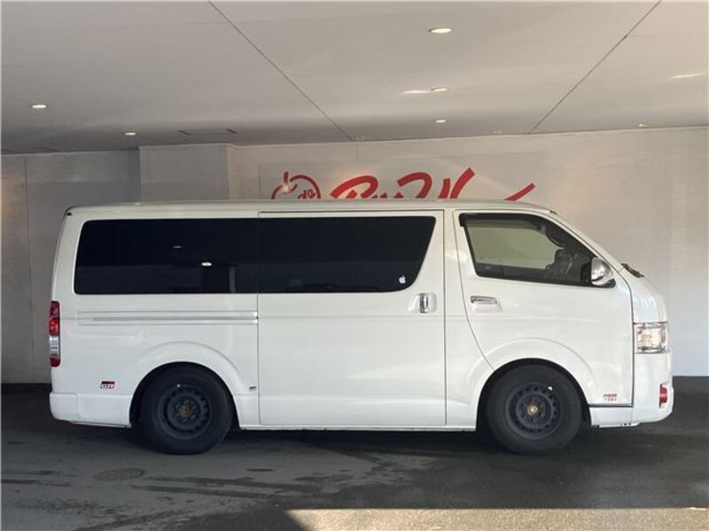 HIACE