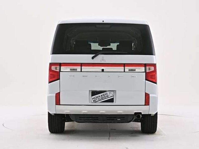 DELICA D5