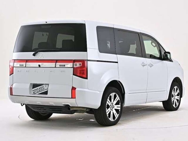 DELICA D5