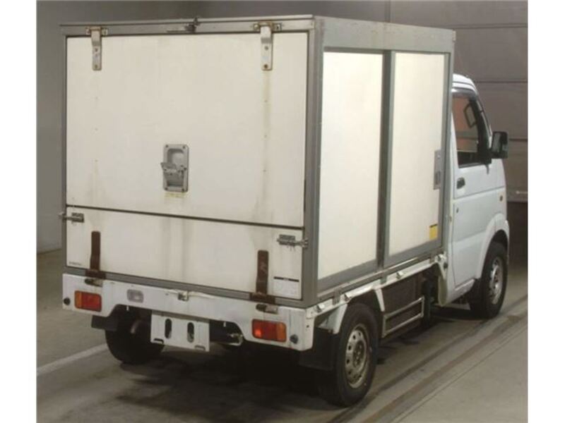 CARRY TRUCK