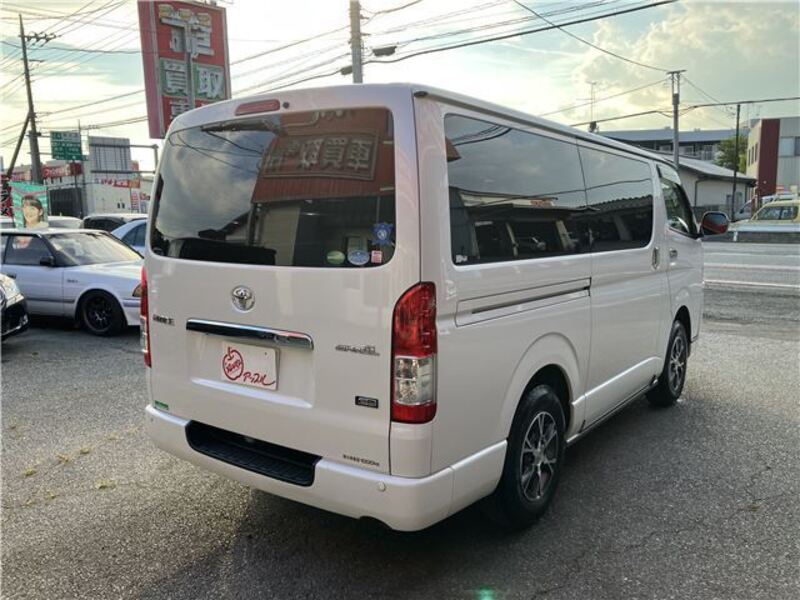 HIACE
