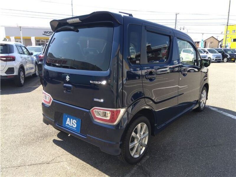 WAGON R