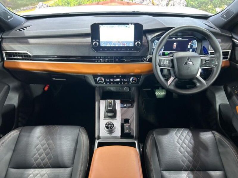 OUTLANDER PHEV