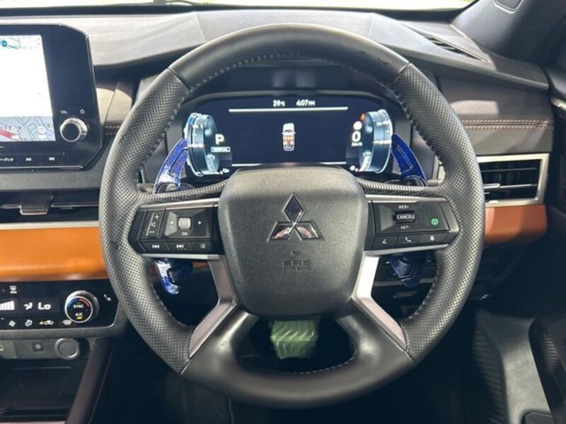 OUTLANDER PHEV