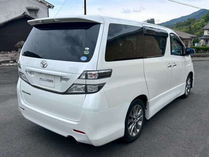 VELLFIRE