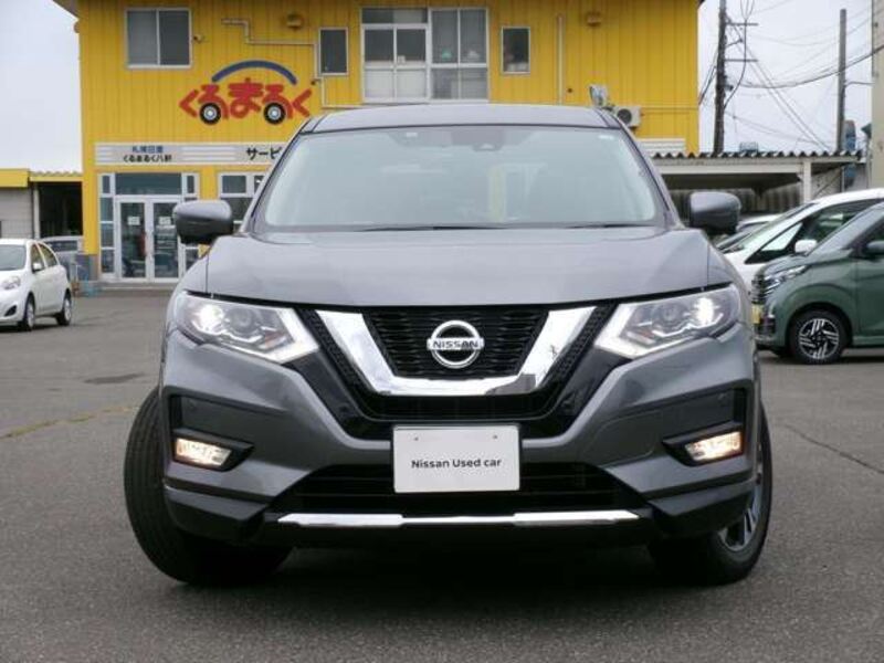 X-TRAIL