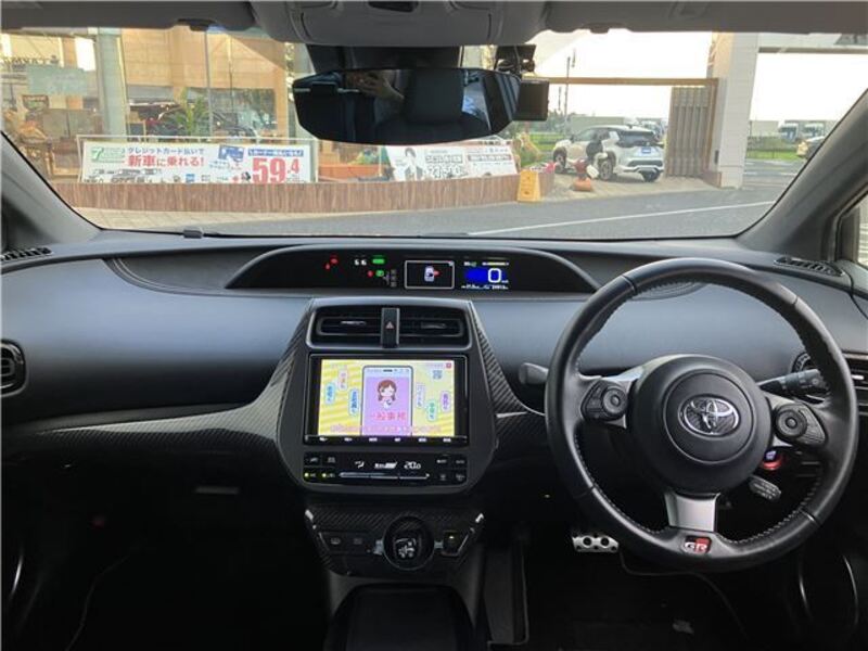 PRIUS PHV