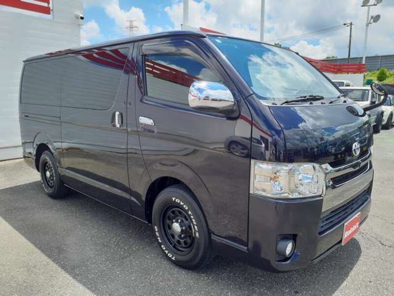 HIACE VAN
