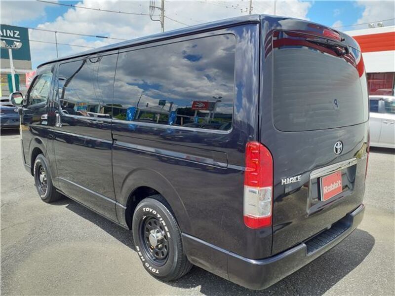HIACE VAN