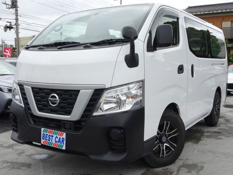 NV350 CARAVAN-0