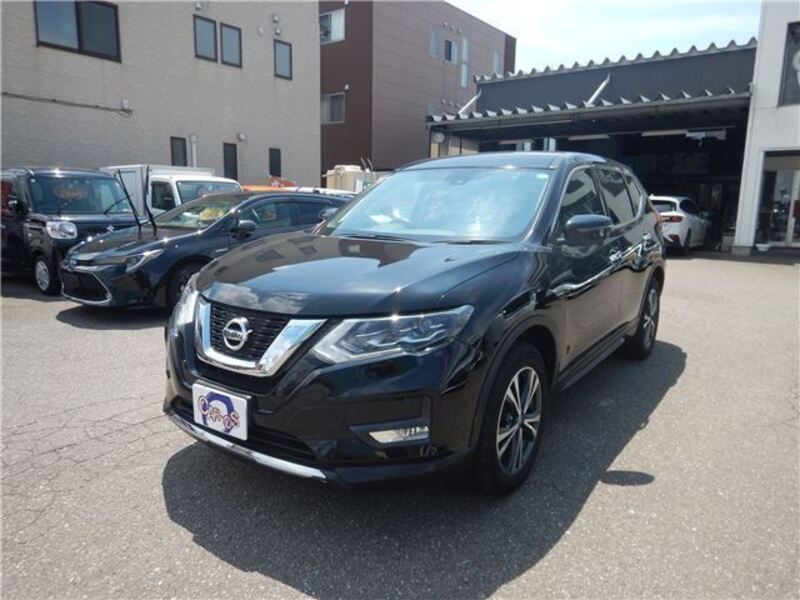 X-TRAIL-0