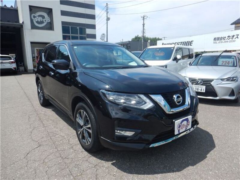 X-TRAIL