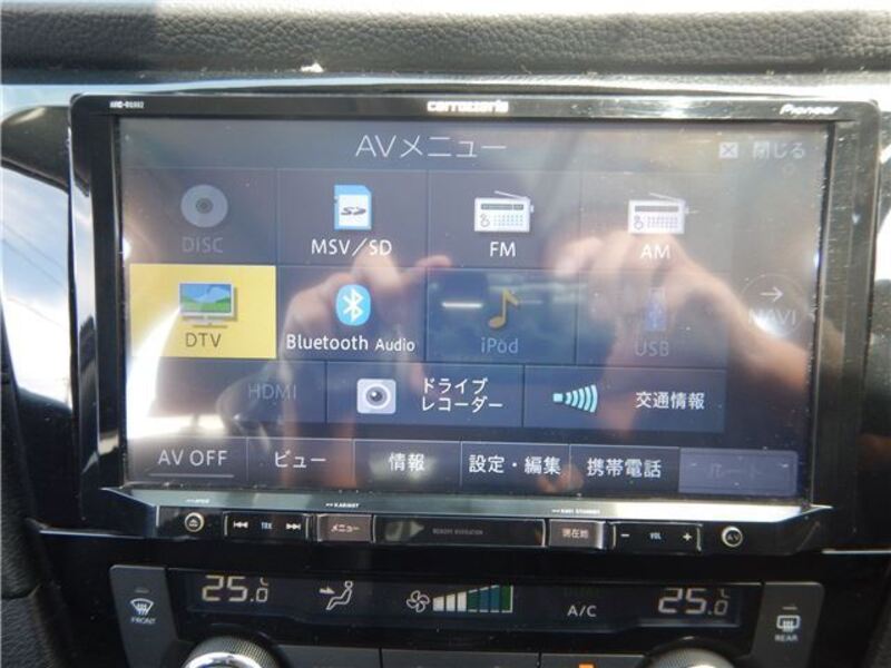 X-TRAIL