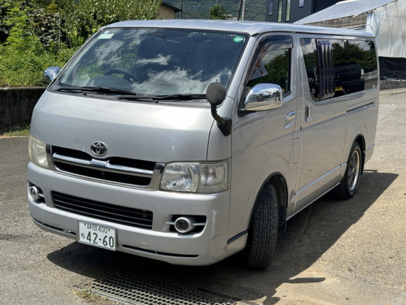 HIACE VAN