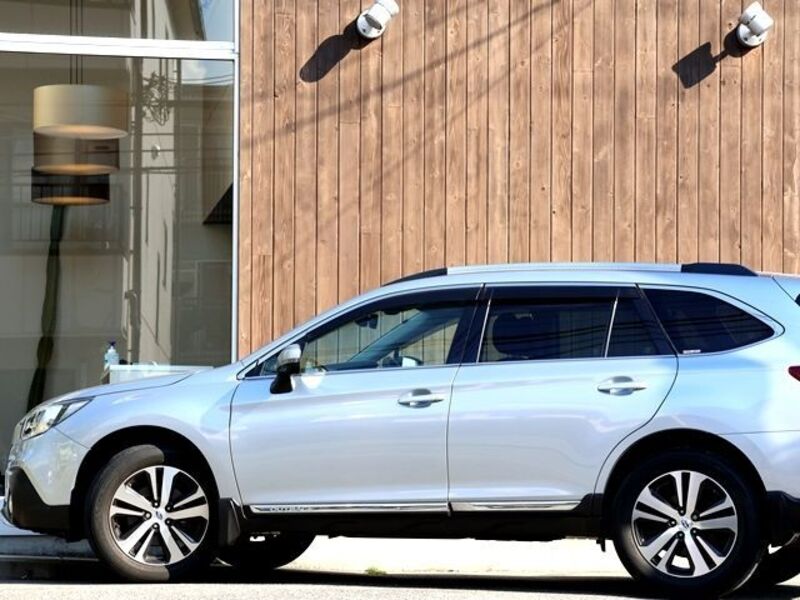LEGACY OUTBACK