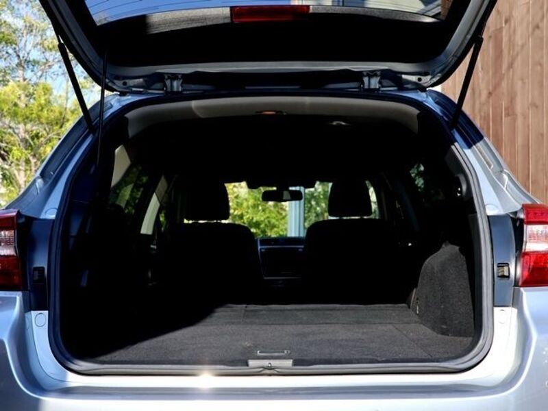 LEGACY OUTBACK