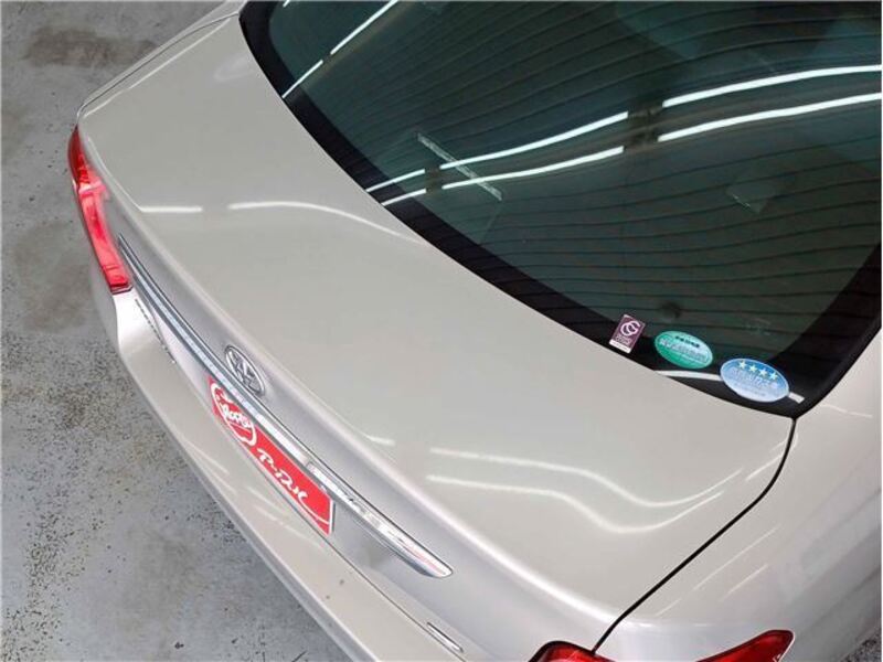 COROLLA AXIO