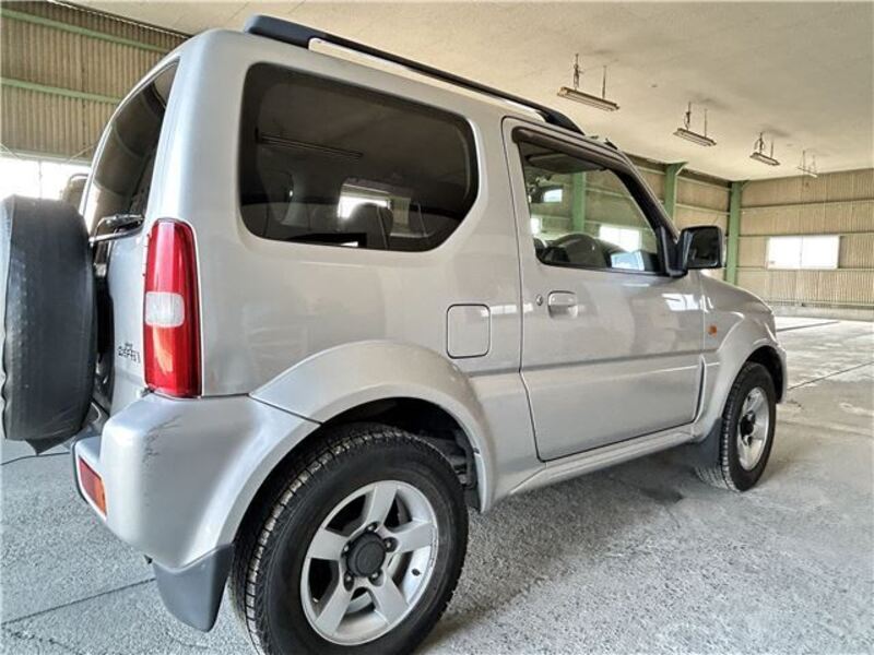 JIMNY SIERRA