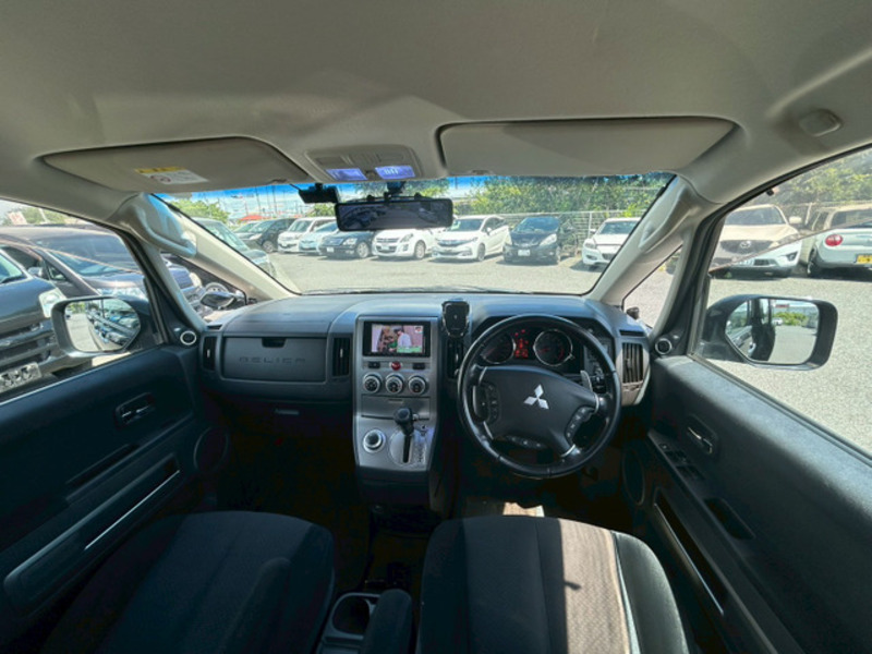DELICA D5