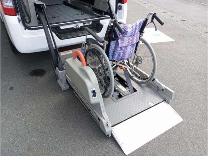NV350 CARAVAN