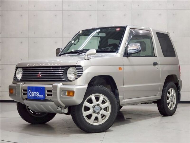 MITSUBISHI PAJERO MINI
