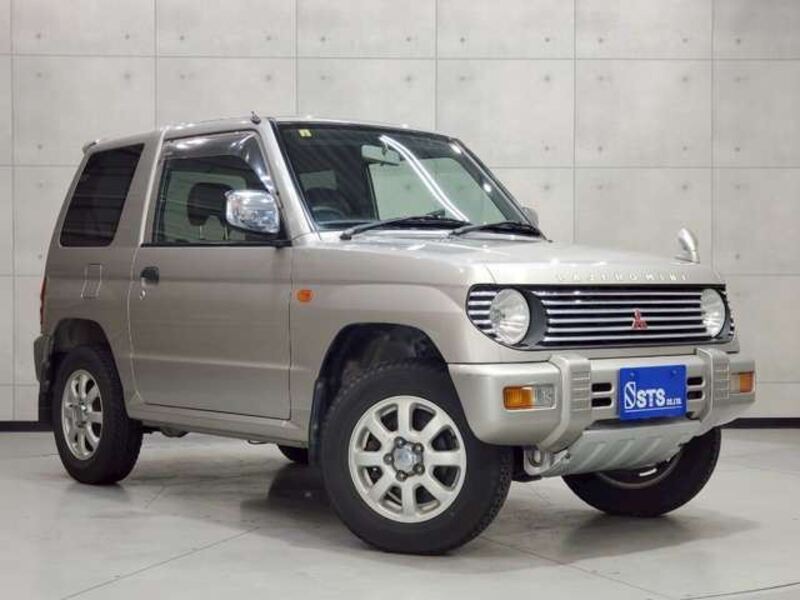 PAJERO MINI