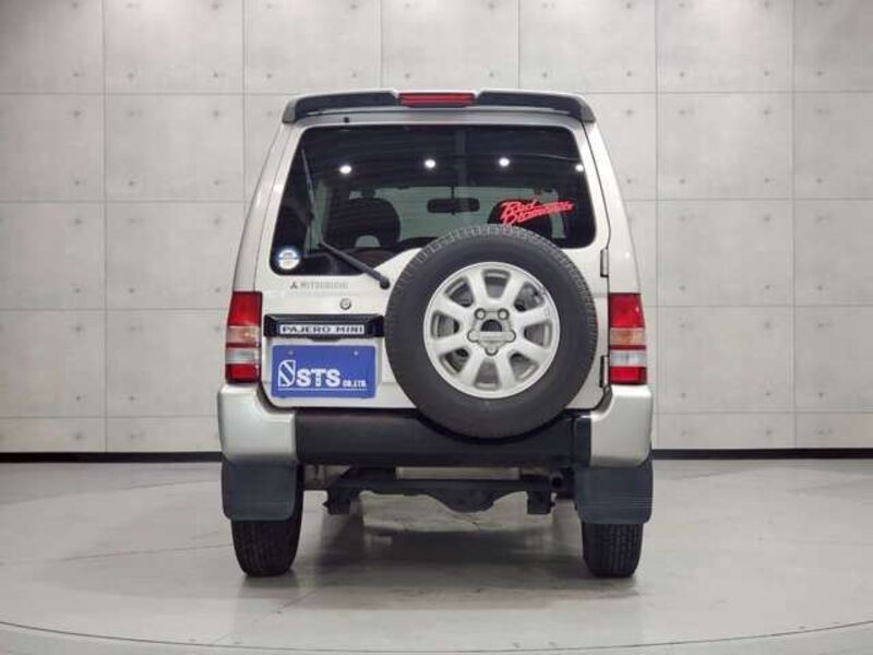 PAJERO MINI