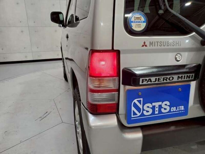 PAJERO MINI