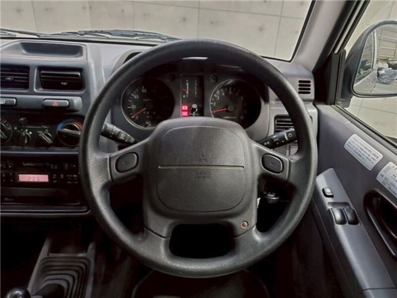 PAJERO MINI