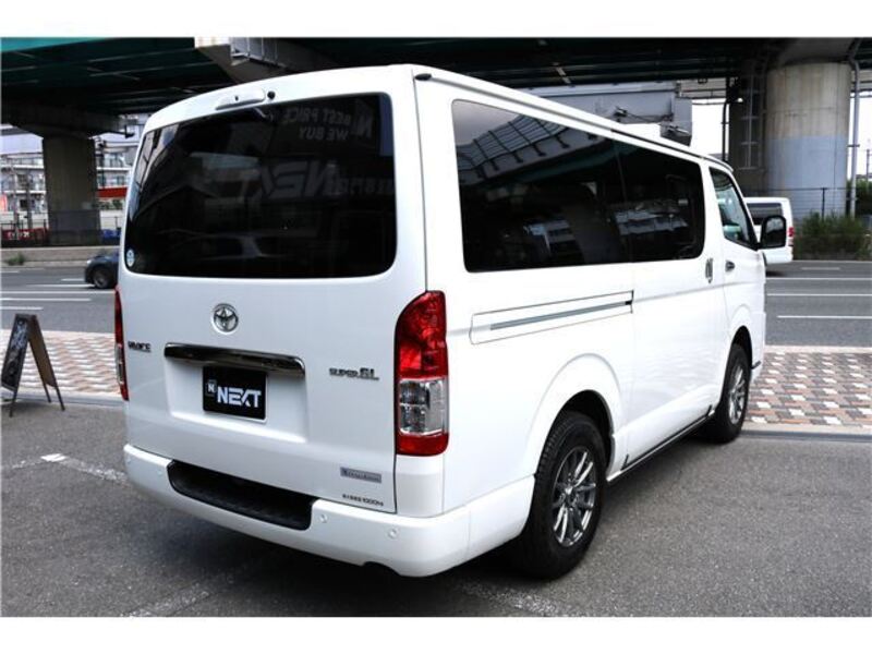 HIACE