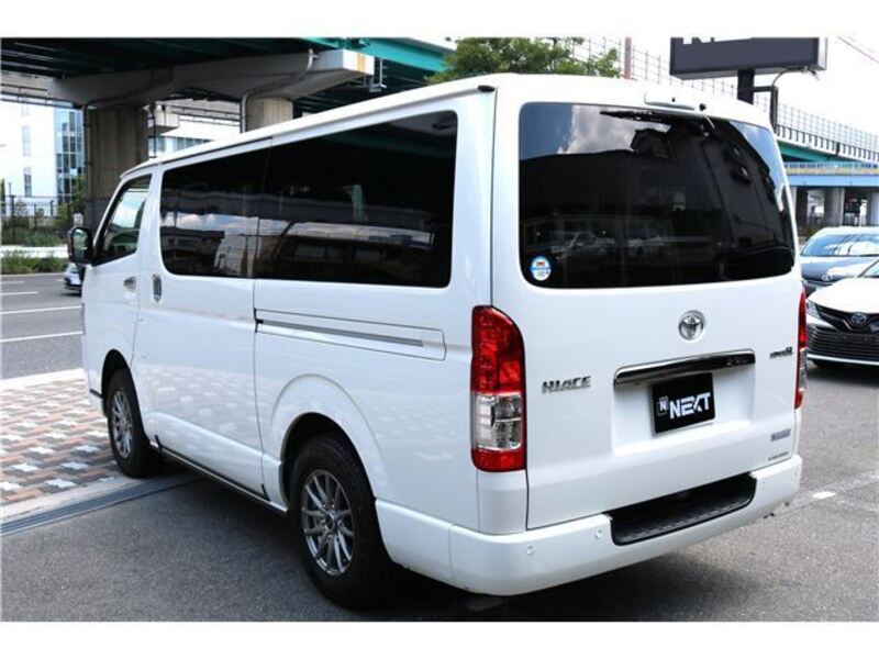 HIACE