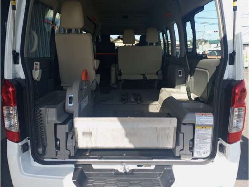 NV350 CARAVAN