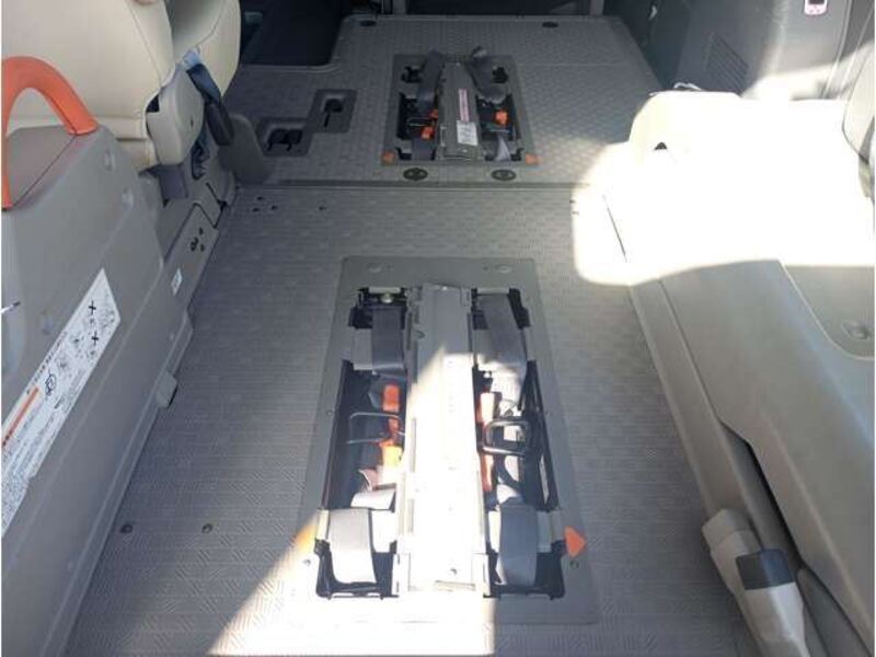 NV350 CARAVAN