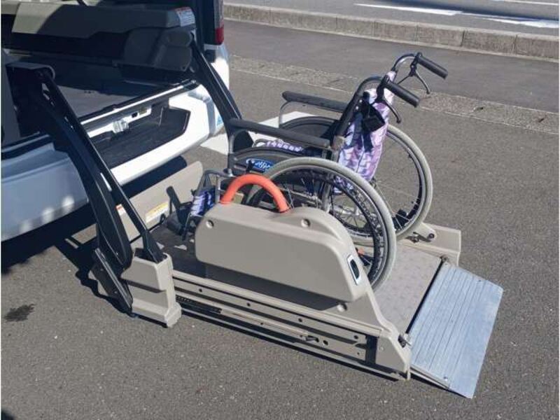 NV350 CARAVAN