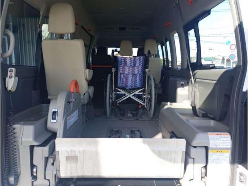 NV350 CARAVAN