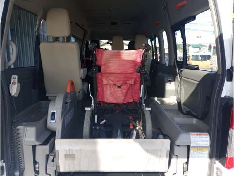 NV350 CARAVAN